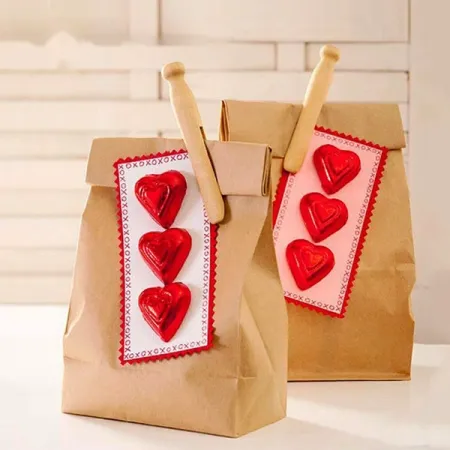Valentine Treat Bags, example 2